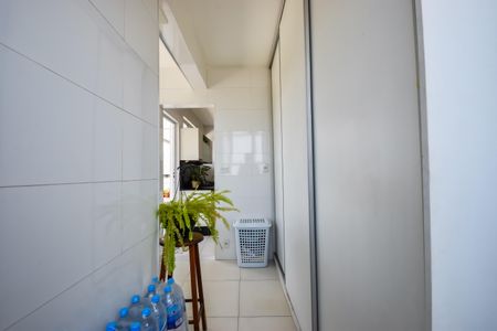 Apartamento à venda com 400m², 3 quartos e 2 vagas Apartamento à venda com 400m², 3 quartos e 2 vagasÁrea de Serviço