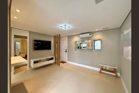 Sala de apartamento para alugar com 1 quarto, 55m² em Cidade Monções, São Paulo