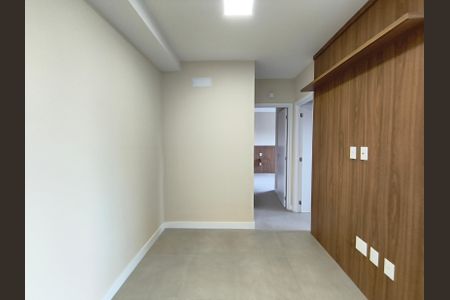 Apartamento à venda com 83m², 2 quartos e 2 vagasSala
