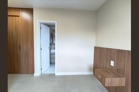 Apartamento à venda com 83m², 2 quartos e 2 vagasSuíte 1