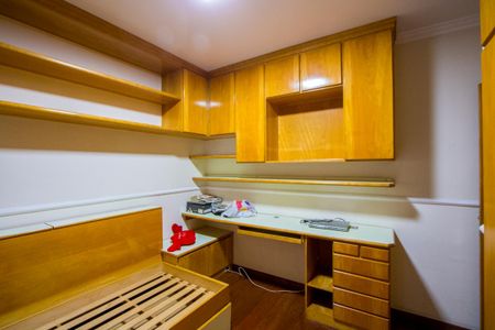 Apartamento à venda com 115m², 3 quartos e 2 vagas Apartamento à venda com 115m², 3 quartos e 2 vagasQuarto 2