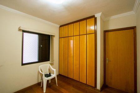 Apartamento à venda com 115m², 3 quartos e 2 vagas Apartamento à venda com 115m², 3 quartos e 2 vagasQuarto