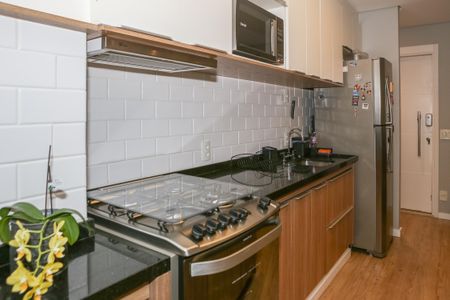Apartamento à venda com 69m², 2 quartos e 1 vaga Apartamento à venda com 69m², 2 quartos e 1 vagaCozinha e Área de Serviço