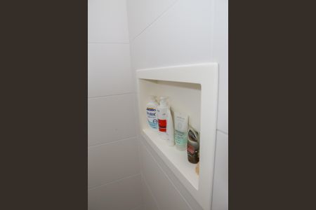 Apartamento à venda com 69m², 2 quartos e 1 vaga Apartamento à venda com 69m², 2 quartos e 1 vagaBanheiro da Suíte