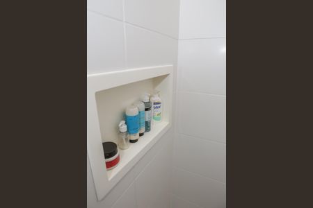 Apartamento à venda com 69m², 2 quartos e 1 vaga Apartamento à venda com 69m², 2 quartos e 1 vagaBanheiro Social