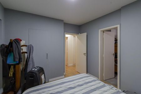 Apartamento à venda com 169m², 4 quartos e 2 vagas Apartamento à venda com 169m², 4 quartos e 2 vagasSuíte 1