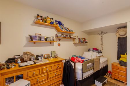 Apartamento à venda com 169m², 4 quartos e 2 vagas Apartamento à venda com 169m², 4 quartos e 2 vagasQuarto 3