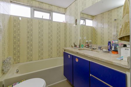 Apartamento à venda com 169m², 4 quartos e 2 vagas Apartamento à venda com 169m², 4 quartos e 2 vagasBanheiro