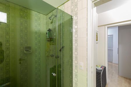 Apartamento à venda com 169m², 4 quartos e 2 vagas Apartamento à venda com 169m², 4 quartos e 2 vagasBanheiro