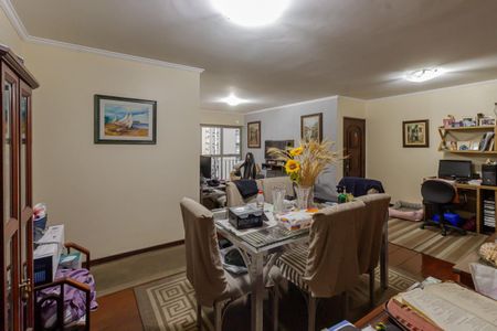 Apartamento à venda com 169m², 4 quartos e 2 vagas Apartamento à venda com 169m², 4 quartos e 2 vagasSala