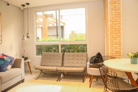 Apartamento para alugar com 46m², 2 quartos e 1 vagaÁrea comum - Salão de festas