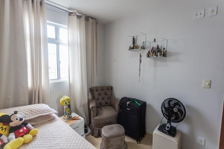 Apartamento à venda com 80m², 3 quartos e 1 vaga Apartamento à venda com 80m², 3 quartos e 1 vagaQuarto