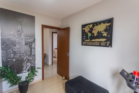Apartamento à venda com 80m², 3 quartos e 1 vaga Apartamento à venda com 80m², 3 quartos e 1 vagaEscritório