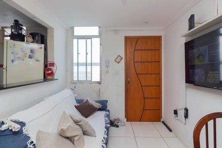 Sala de apartamento à venda com 3 quartos, 55m² em Conjunto Residencial José Bonifácio, São Paulo