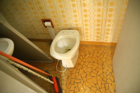 Casa à venda com 150m², 2 quartos e 2 vagasBanheiro de Serviço