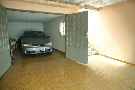 Casa à venda com 150m², 2 quartos e 2 vagasGaragem