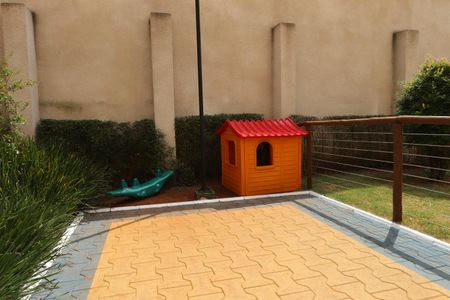 Apartamento à venda com 27m², 1 quarto e sem vagaÁrea comum - Playground