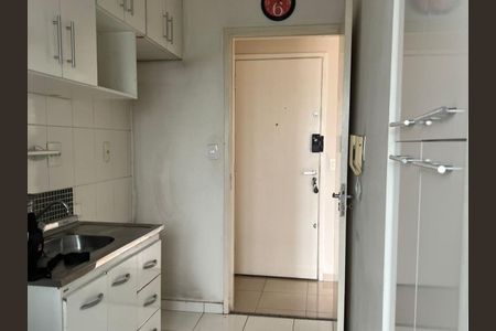 Apartamento para alugar com 62m², 2 quartos e 1 vagaCozinha 