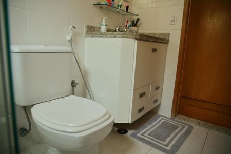 Apartamento à venda com 119m², 3 quartos e 3 vagasBanheiro Suíte 2