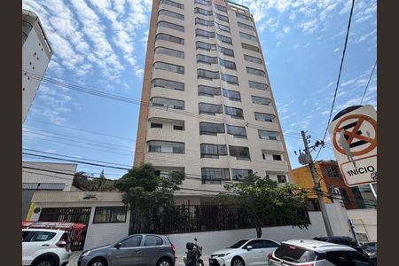 Apartamento à venda com 119m², 3 quartos e 3 vagas Apartamento à venda com 119m², 3 quartos e 3 vagasFachada e portaria