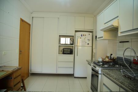Apartamento à venda com 119m², 3 quartos e 3 vagasCozinha 