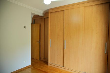 Apartamento à venda com 119m², 3 quartos e 3 vagasSuíte 2 