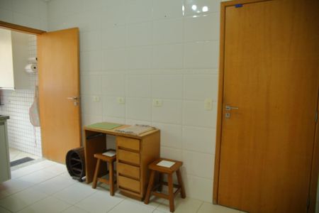 Apartamento à venda com 119m², 3 quartos e 3 vagasCozinha 