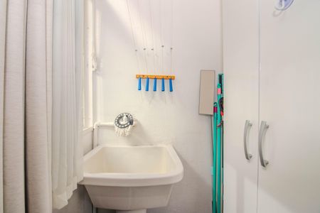 Apartamento à venda com 40m², 1 quarto e sem vagaCozinha e Área de Serviço