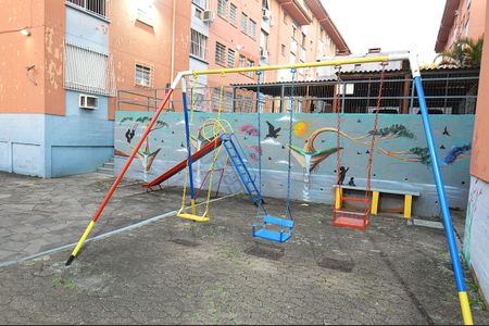 Apartamento à venda com 42m², 1 quarto e sem vagaÁrea comum - Playground