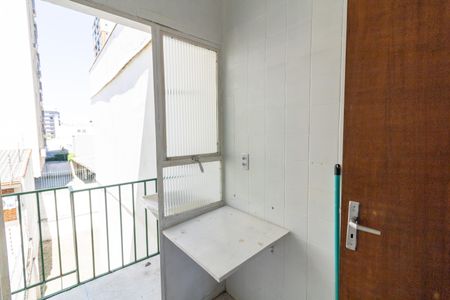 Studio à venda com 28m², 1 quarto e sem vaga Studio à venda com 28m², 1 quarto e sem vagaCozinha