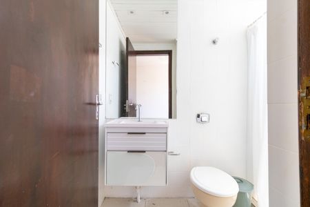 Studio à venda com 28m², 1 quarto e sem vaga Studio à venda com 28m², 1 quarto e sem vagaBanheiro