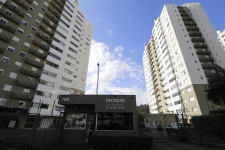 Apartamento à venda com 79m², 3 quartos e 1 vagaFachada e portaria