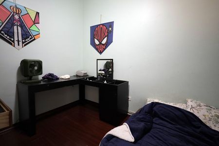Casa à venda com 197m², 4 quartos e 2 vagas Casa à venda com 197m², 4 quartos e 2 vagasQuarto 3