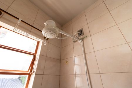 Casa à venda com 252m², 3 quartos e 3 vagas Casa à venda com 252m², 3 quartos e 3 vagasBanheiro Social