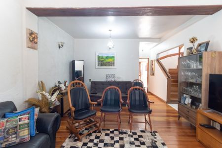 Sala de casa à venda com 3 quartos, 252m² em Nonoai, Porto Alegre