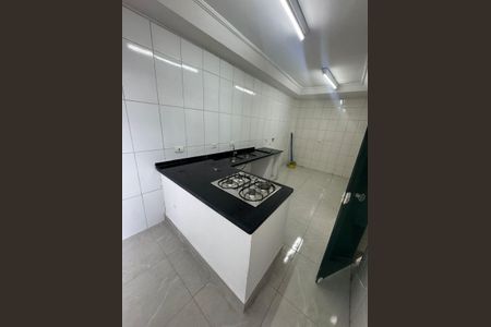 Foto 08 de casa à venda com 2 quartos, 190m² em Vila Domitila, São Paulo