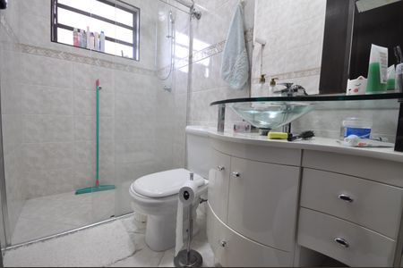 Casa à venda com 215m², 3 quartos e 4 vagasBanheiro da Suíte 3