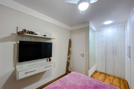 Apartamento à venda com 96m², 3 quartos e 2 vagas Apartamento à venda com 96m², 3 quartos e 2 vagas Suíte