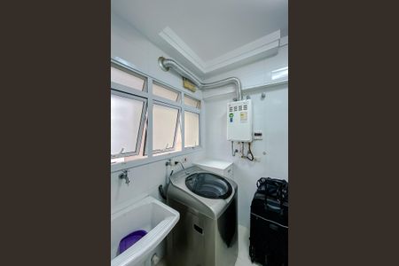 Apartamento à venda com 96m², 3 quartos e 2 vagas Apartamento à venda com 96m², 3 quartos e 2 vagasÁrea de Serviço