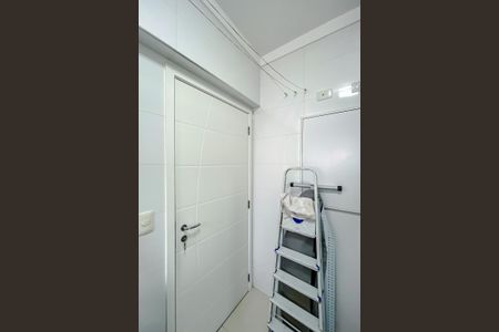 Apartamento à venda com 96m², 3 quartos e 2 vagas Apartamento à venda com 96m², 3 quartos e 2 vagasÁrea de Serviço