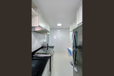 Apartamento à venda com 96m², 3 quartos e 2 vagas Apartamento à venda com 96m², 3 quartos e 2 vagasCozinha
