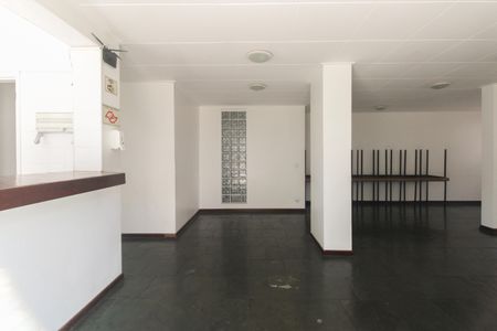 Apartamento para alugar com 70m², 2 quartos e 1 vaga Apartamento para alugar com 70m², 2 quartos e 1 vagaCondomínio - Salão de Festas