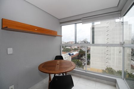 Varanda de kitnet/studio à venda com 1 quarto, 30m² em Pinheiros, São Paulo