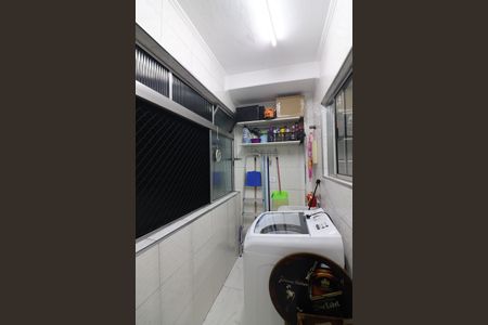 Apartamento à venda com 70m², 2 quartos e 1 vagaÁrea de Serviço