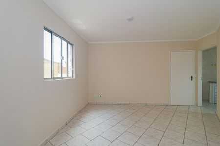 Sala de apartamento para alugar com 2 quartos, 42m² em Jardim Santa Rosa, Taboão da Serra