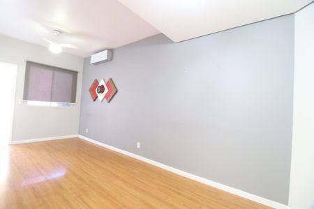 Casa de condomínio para alugar com 176m², 3 quartos e 2 vagasSala