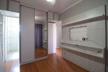 Casa de condomínio para alugar com 176m², 3 quartos e 2 vagasSuíte