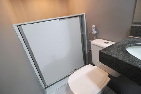 Casa de condomínio para alugar com 176m², 3 quartos e 2 vagasLavabo