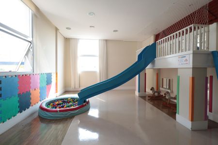 Apartamento à venda com 132m², 3 quartos e 2 vagasBrinquedoteca