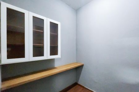 Apartamento à venda com 78m², 2 quartos e sem vagaQuarto de Serviço